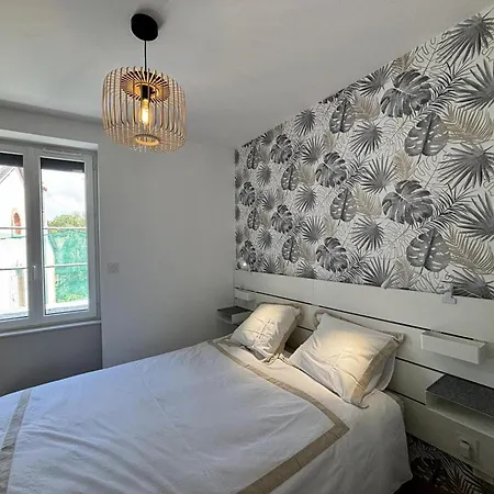 Duplex Cosy Avec Terrasse, Proche Vichy, Ideal Pour Escapade Sportive Et Familiale - Fr-1-489-525 Appartamento *