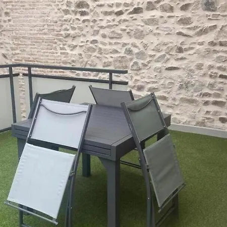 Duplex Cosy Avec Terrasse, Proche Vichy, Ideal Pour Escapade Sportive Et Familiale - Fr-1-489-525 Appartamento Le Mayet-de-Montagne